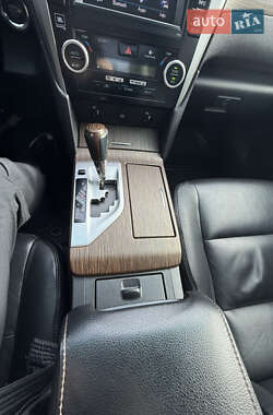 Седан Toyota Camry 2012 в Львове