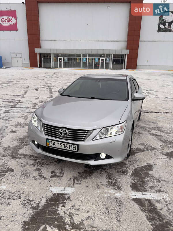 Toyota Camry 2011
