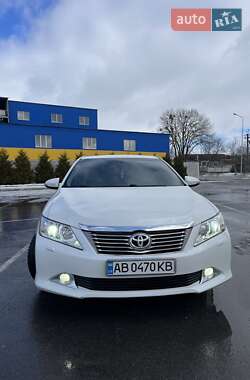 Седан Toyota Camry 2013 в Хмельнике