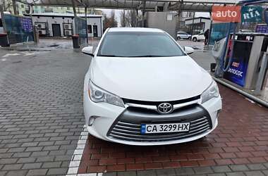 Седан Toyota Camry 2016 в Черкассах