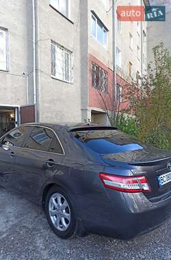 Седан Toyota Camry 2011 в Львові