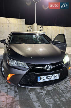 Седан Toyota Camry 2017 в Львові
