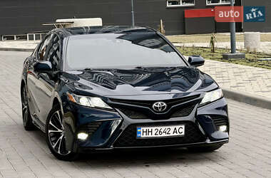 Седан Toyota Camry 2017 в Одесі