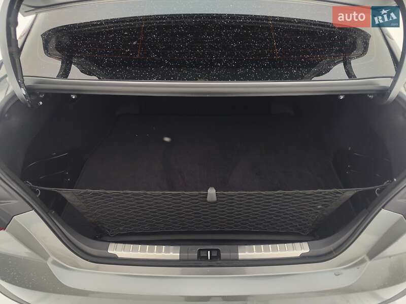 Седан Toyota Camry 2024 в Виннице фото 18 Седан Toyota Camry 2024 в Виннице