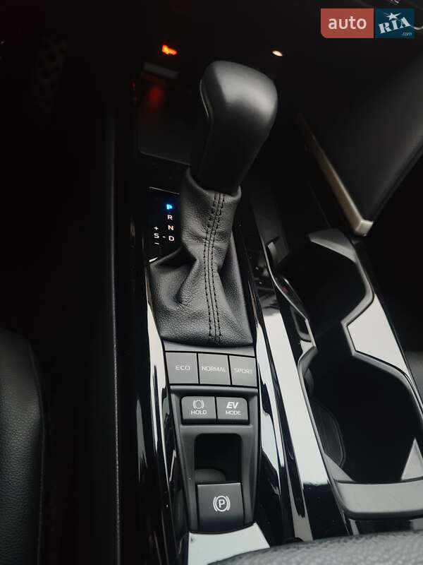 Седан Toyota Camry 2024 в Виннице фото 48 Седан Toyota Camry 2024 в Виннице