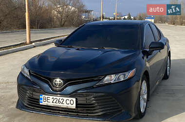 Седан Toyota Camry 2020 в Новій Одесі