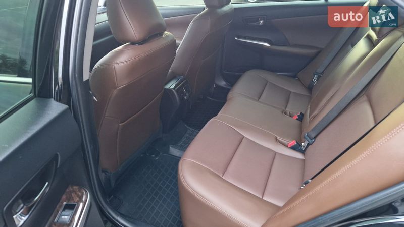 Седан Toyota Camry 2016 в Харькове