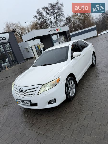 Toyota Camry 2010