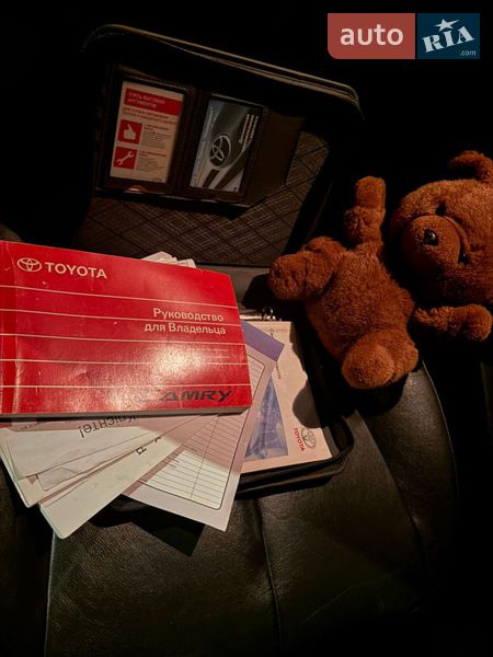 Седан Toyota Camry 2007 в Киеве