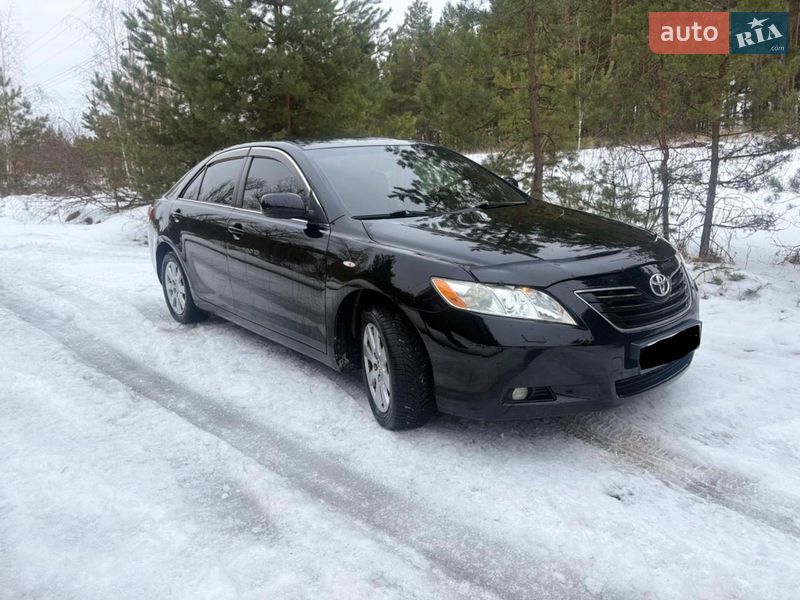 Седан Toyota Camry 2007 в Киеве