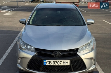Седан Toyota Camry 2014 в Чернигове