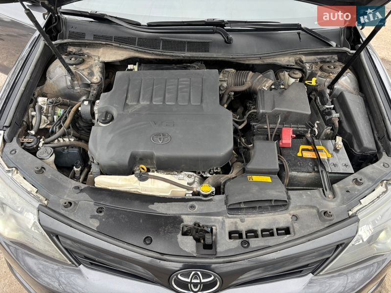 Седан Toyota Camry 2014 в Гадяче
