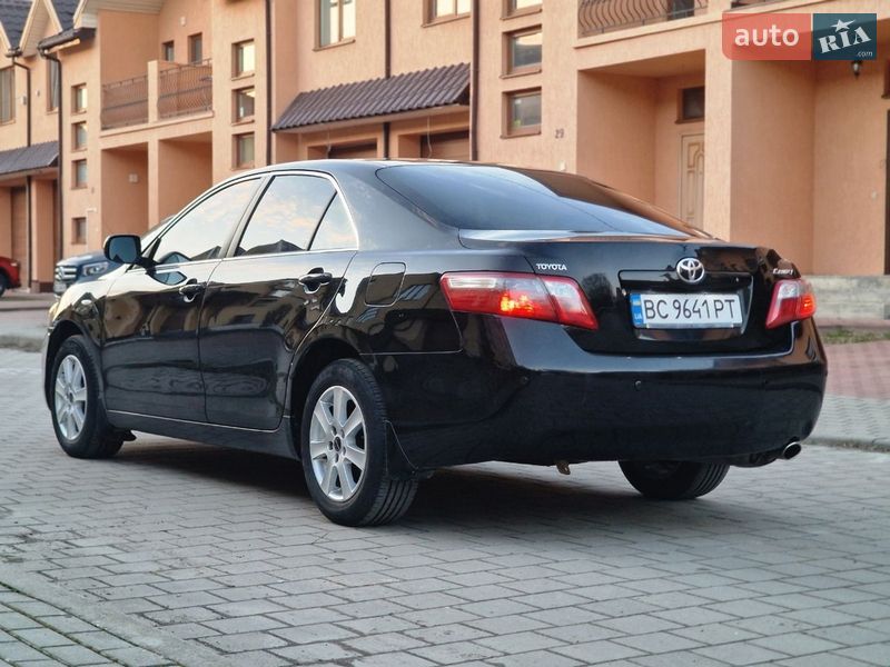 Седан Toyota Camry 2006 в Стрые