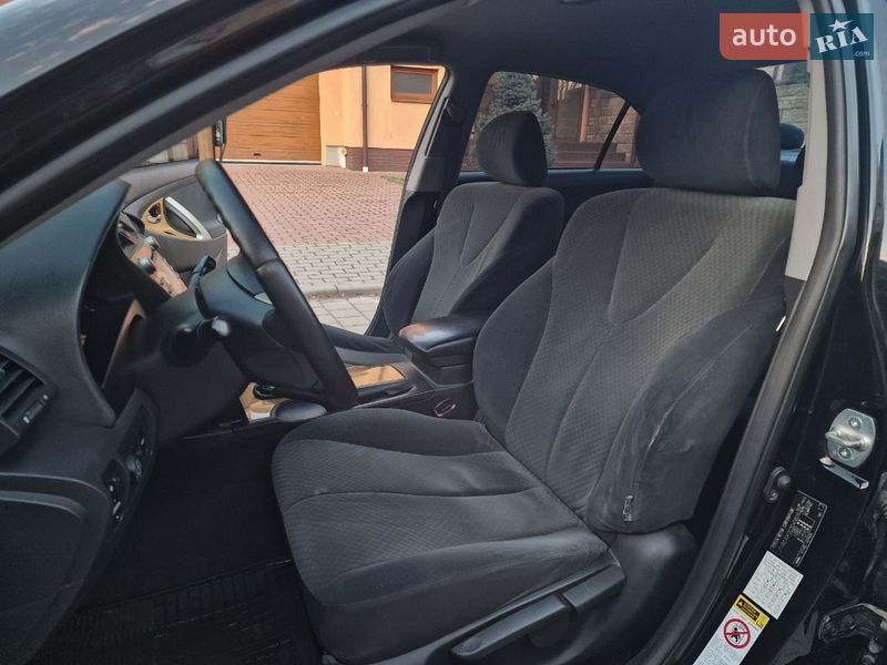 Седан Toyota Camry 2006 в Стрые