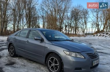 Седан Toyota Camry 2008 в Калуше