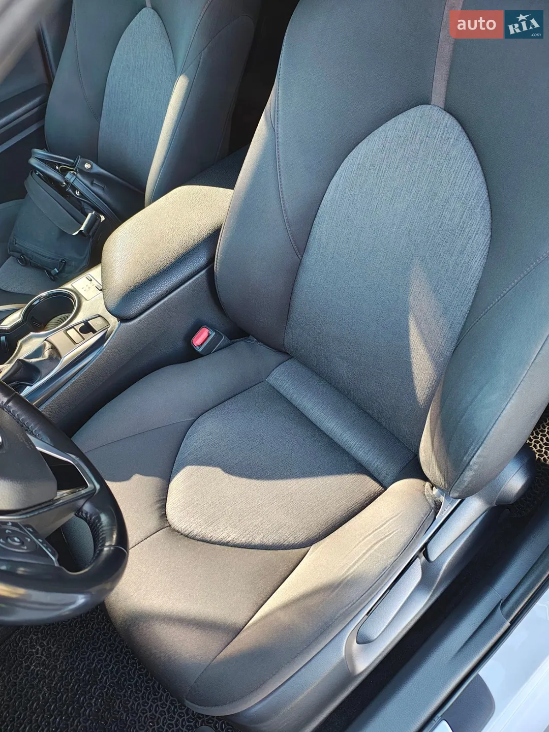 2020 Toyota Camry - мініатюра 37