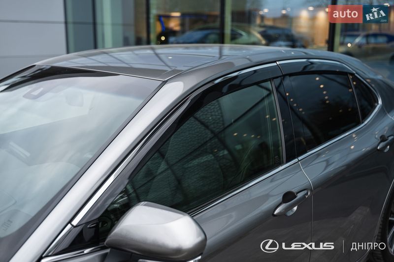 Седан Toyota Camry 2024 в Днепре