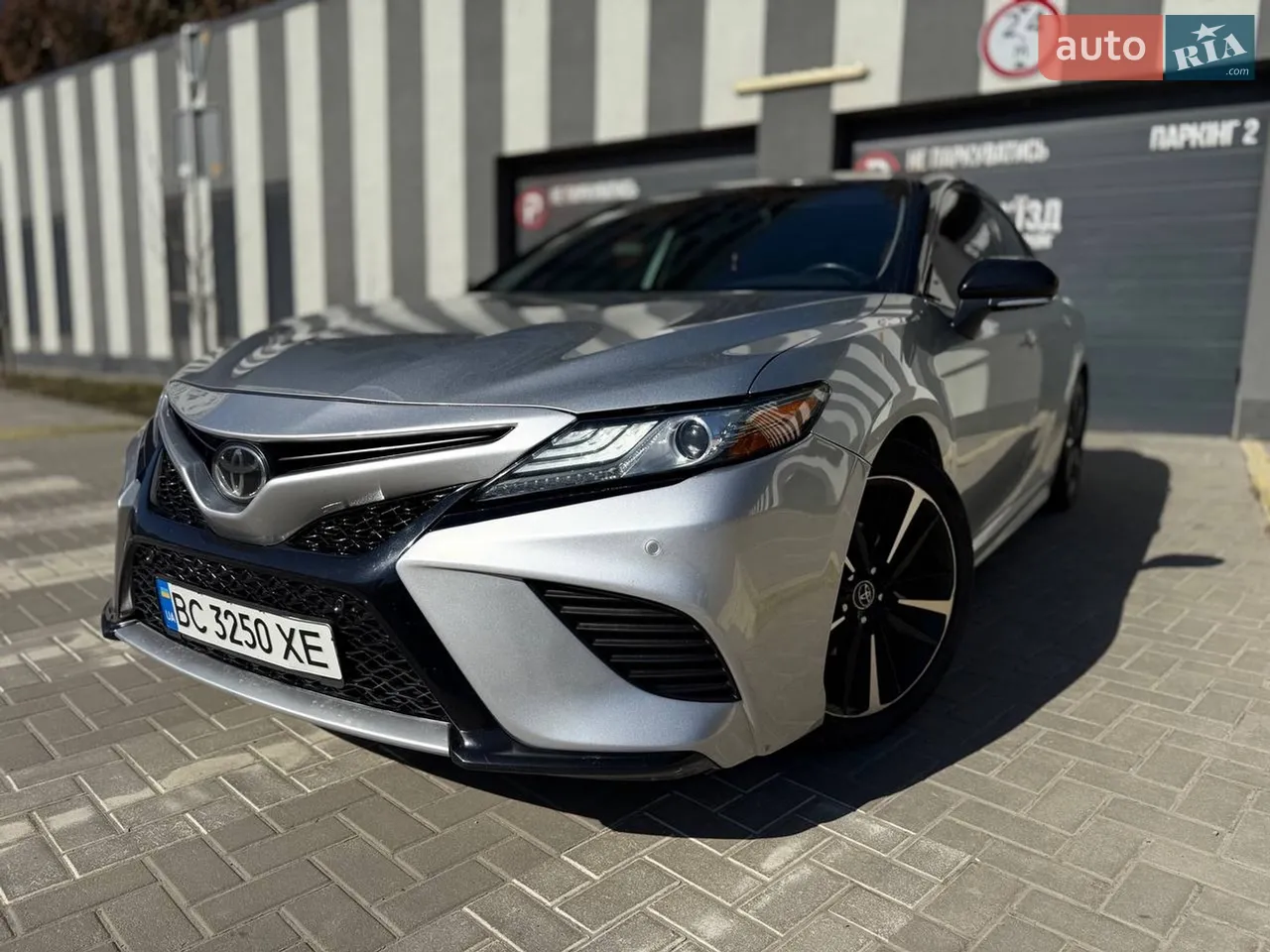 2018 Toyota Camry - мініатюра 12