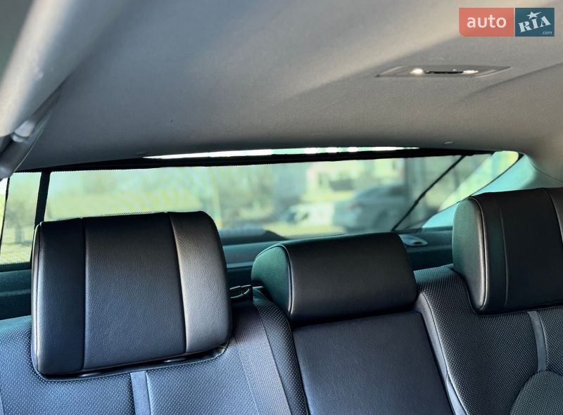 Седан Toyota Camry 2022 в Дніпрі