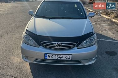 Седан Toyota Camry 2004 в Одессе