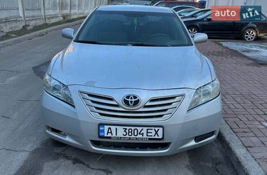 Седан Toyota Camry 2006 в Києві