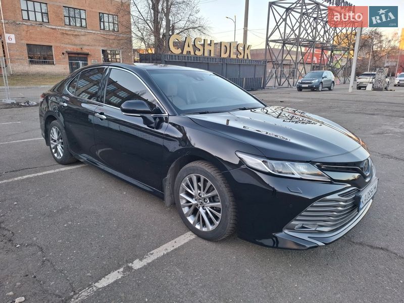 Toyota Camry 2018