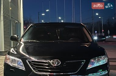 Седан Toyota Camry 2007 в Киеве