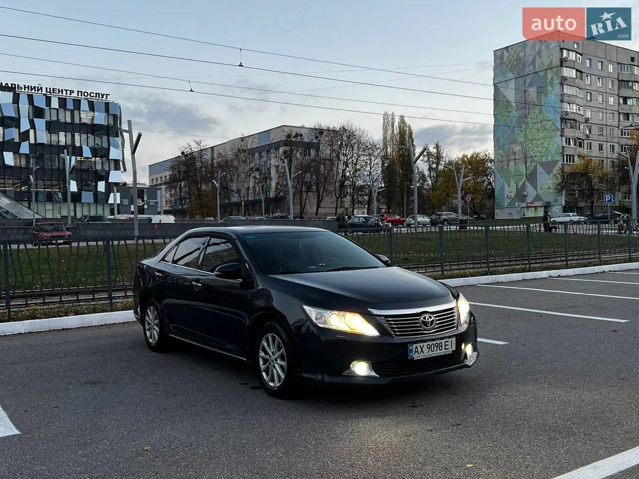 2012 Toyota Camry - мініатюра 32