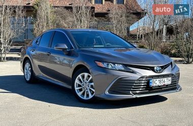 Седан Toyota Camry 2020 в Харкові
