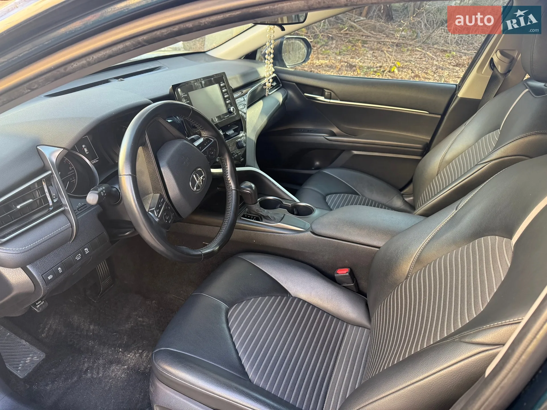2020 Toyota Camry - мініатюра 13