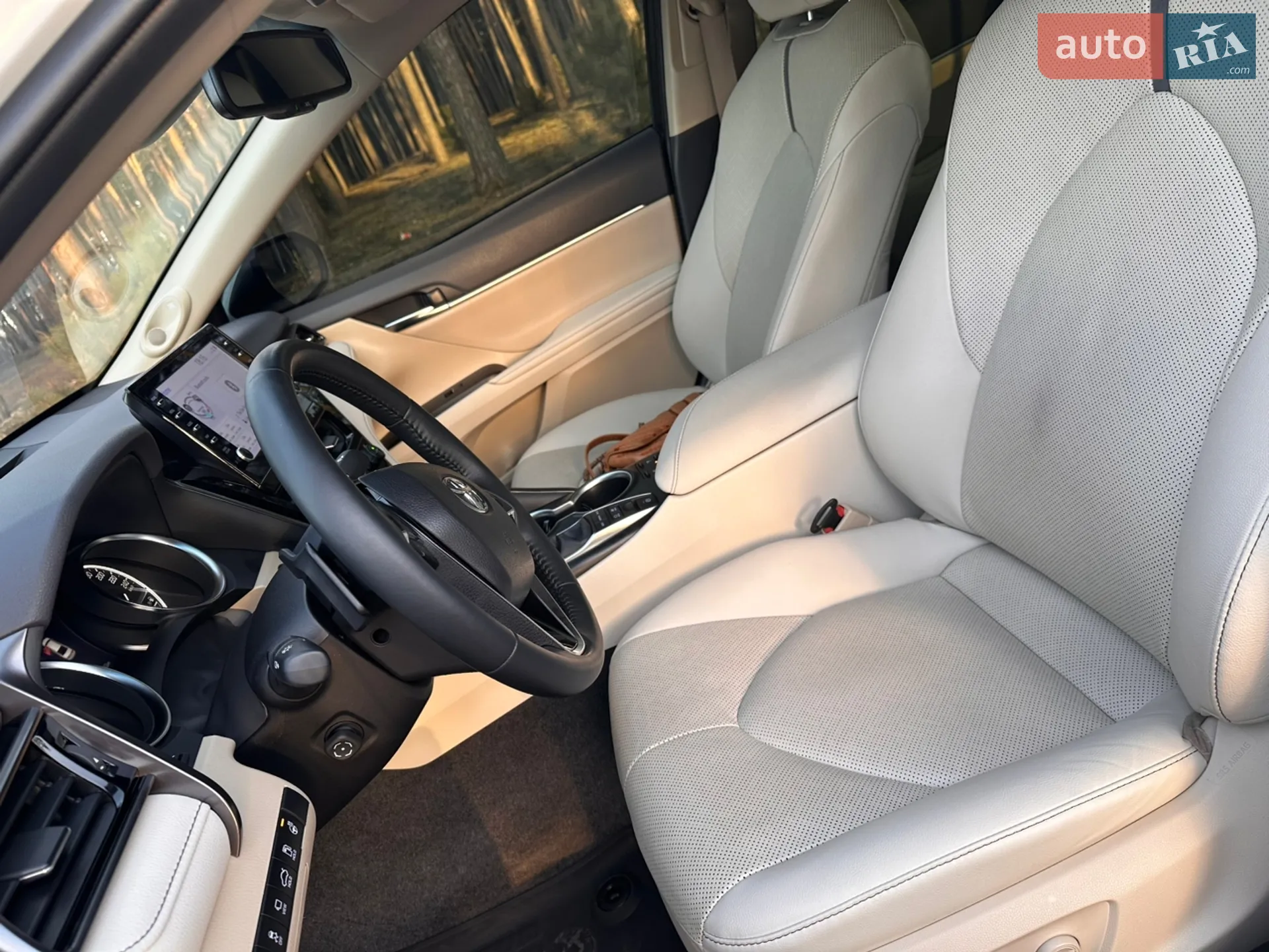 2023 Toyota Camry - мініатюра 15