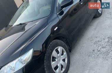 Седан Toyota Camry 2008 в Днепре
