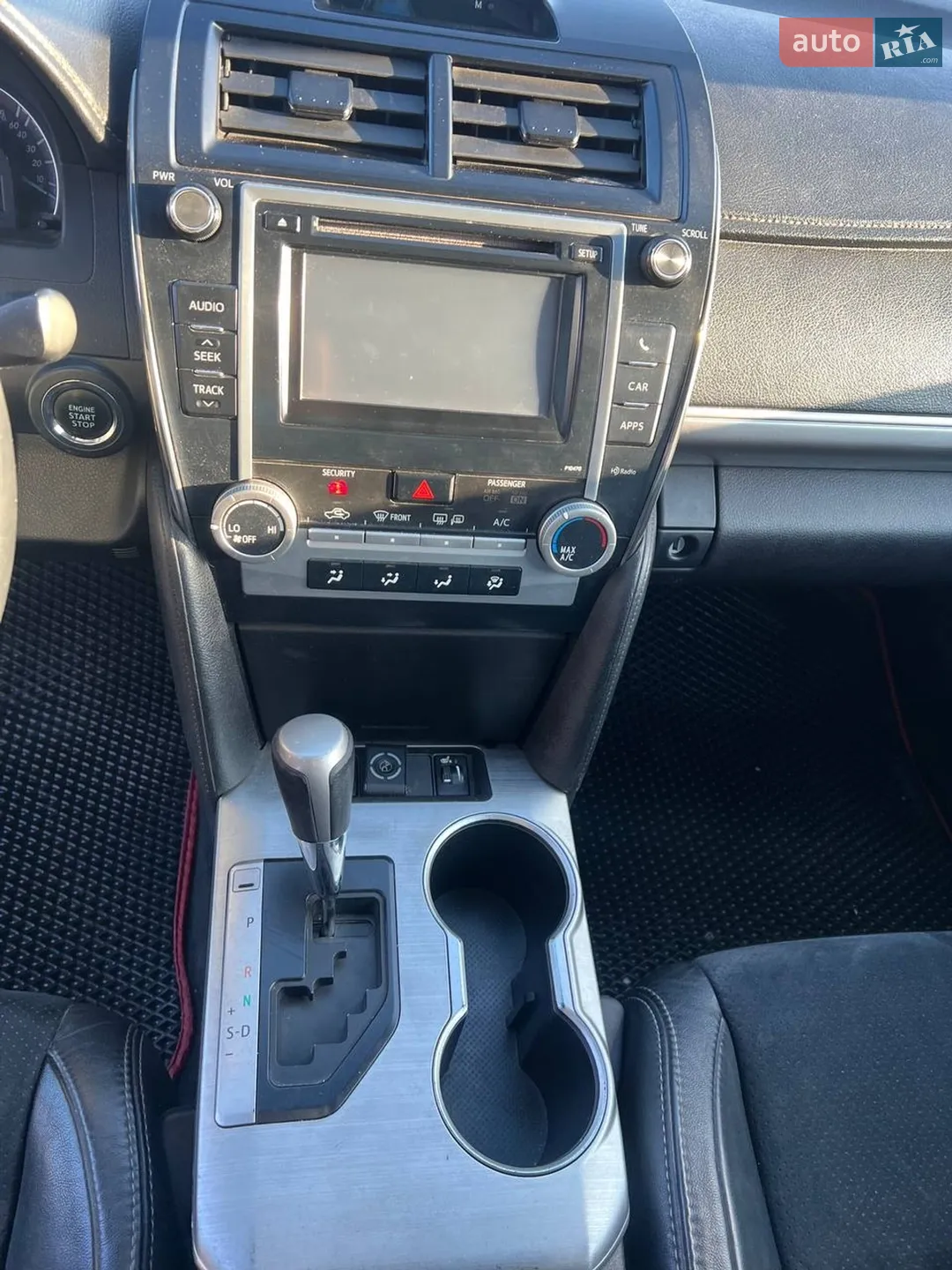 2014 Toyota Camry - мініатюра 11
