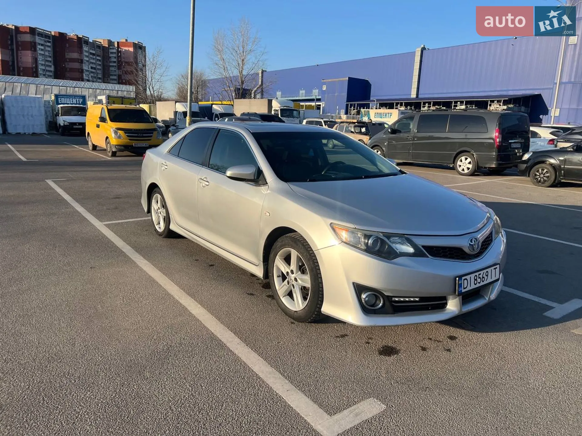 2014 Toyota Camry - мініатюра 19