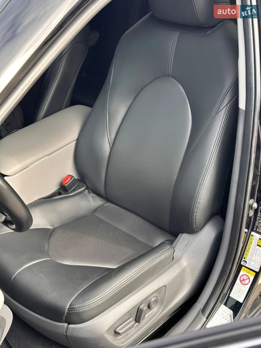 2018 Toyota Camry - мініатюра 9
