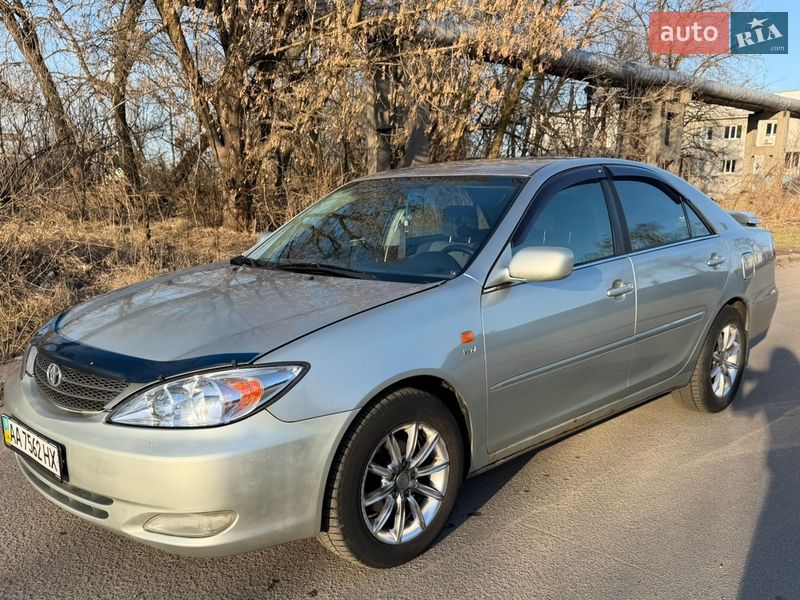 Toyota Camry 2003