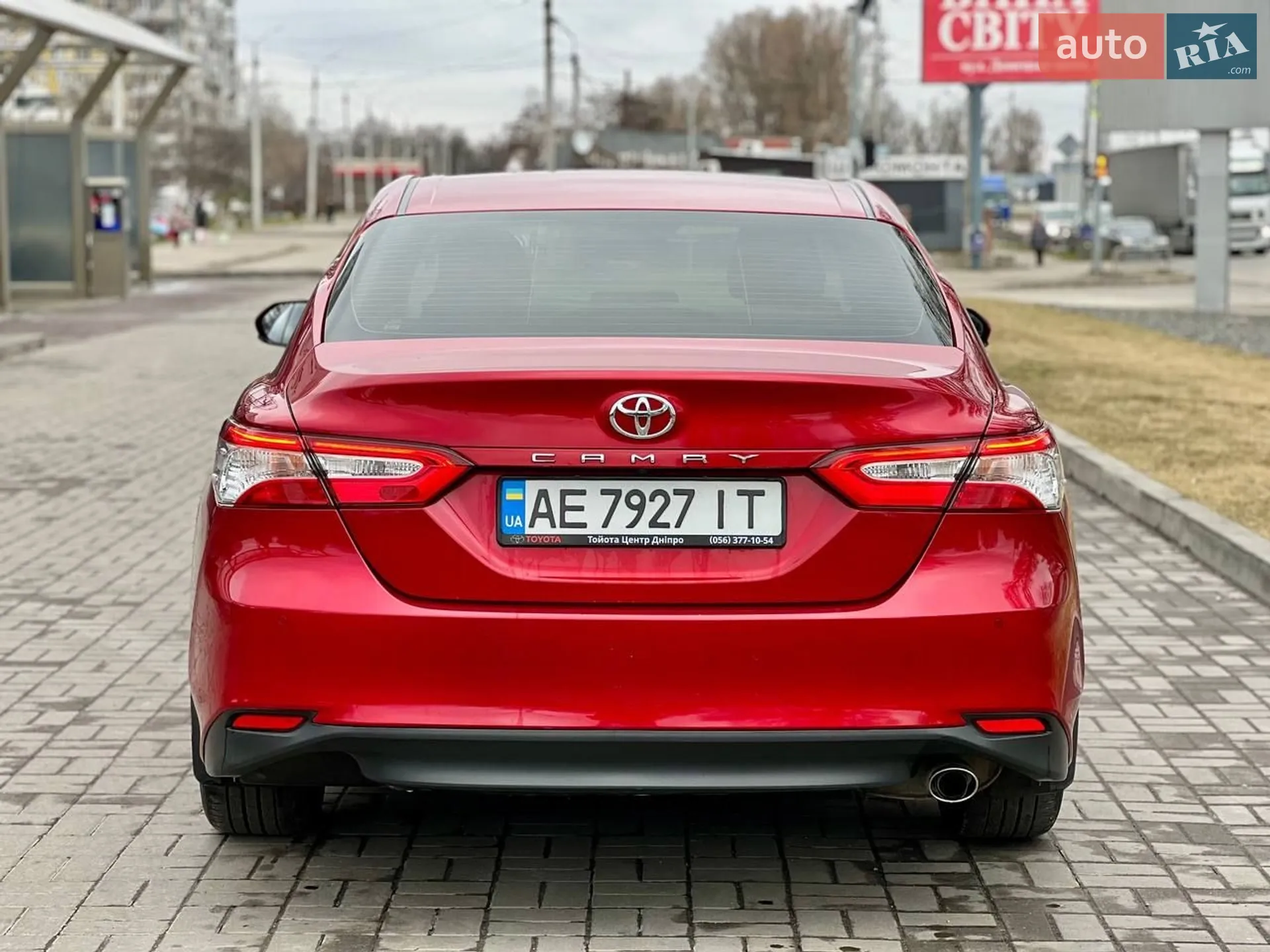 2018 Toyota Camry - мініатюра 10