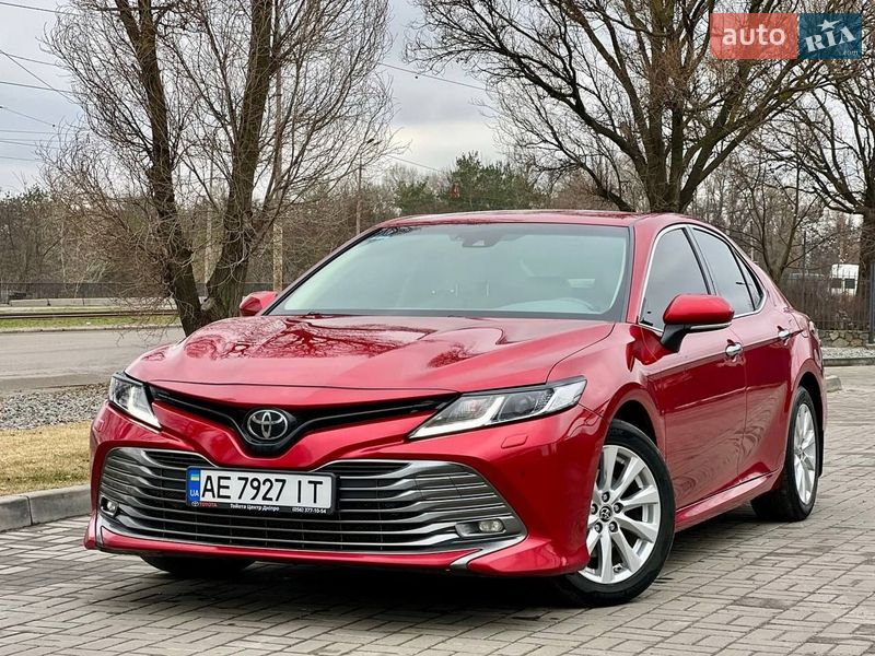 Toyota Camry 2018