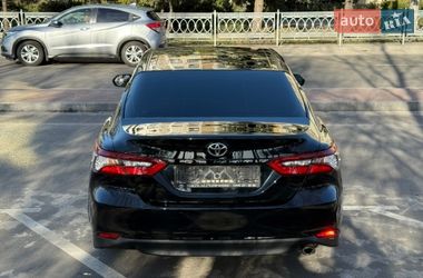 Седан Toyota Camry 2024 в Киеве