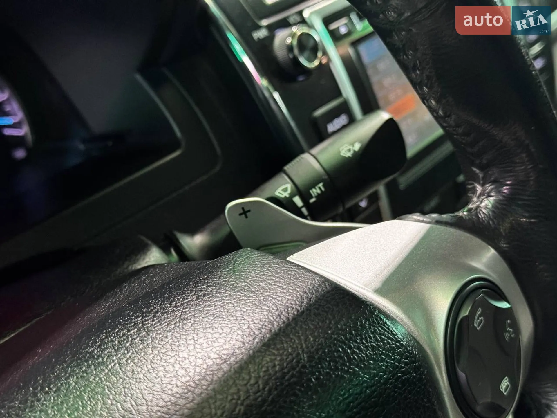 2012 Toyota Camry - мініатюра 41