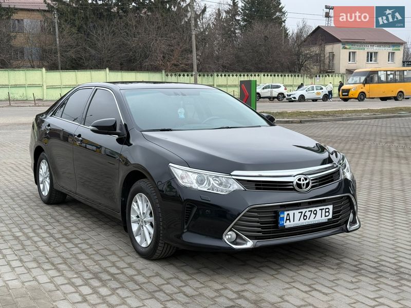 Toyota Camry 2015