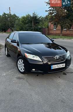 Седан Toyota Camry 2008 в Харькове