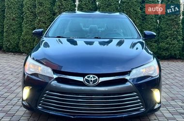 Седан Toyota Camry 2017 в Луцке