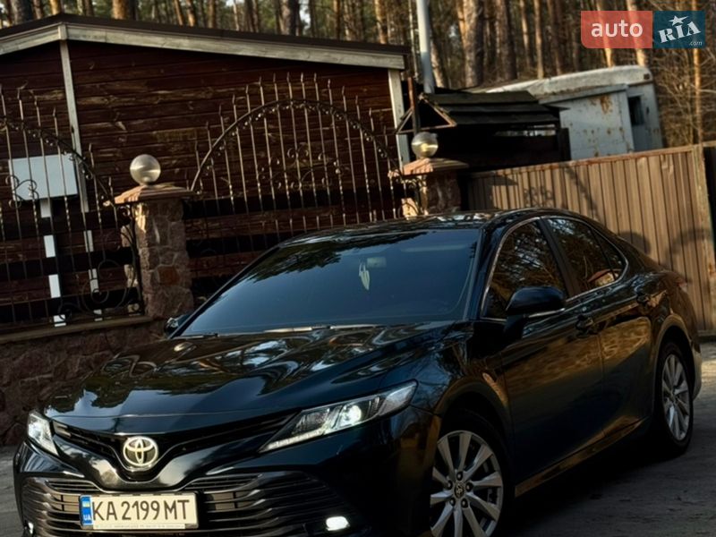 Toyota Camry 2020
