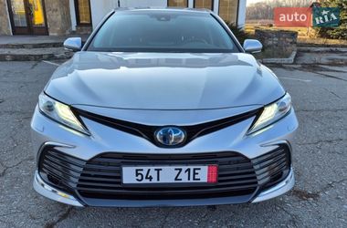 Седан Toyota Camry 2023 в Благовіщенську