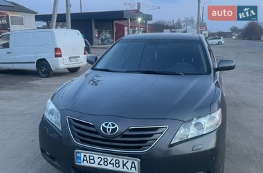 Седан Toyota Camry 2007 в Калиновке
