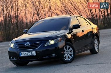 Седан Toyota Camry 2007 в Мені