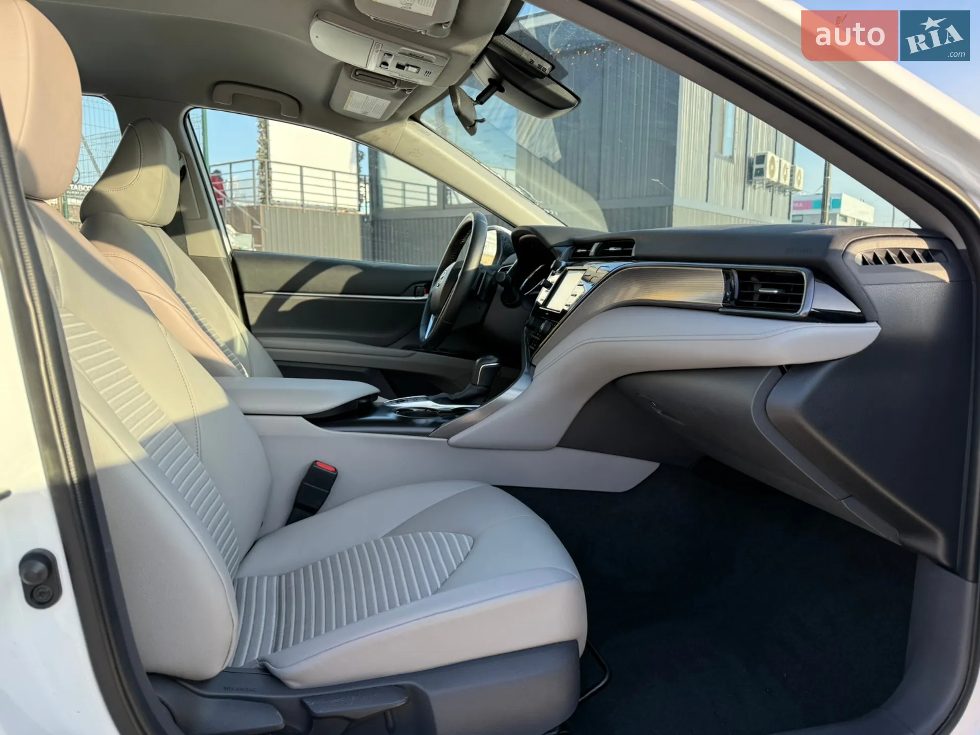 2020 Toyota Camry - мініатюра 36