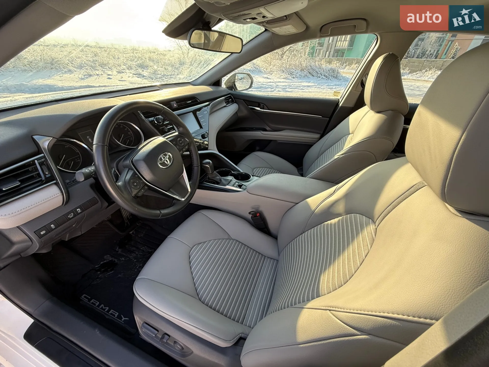 2020 Toyota Camry - мініатюра 44