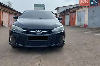 Седан Toyota Camry 2016 в Вінниці